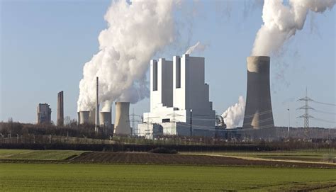 Commission approves €2.6 billion state aid to RWE for early closure of lignite-fired power plants in Germany